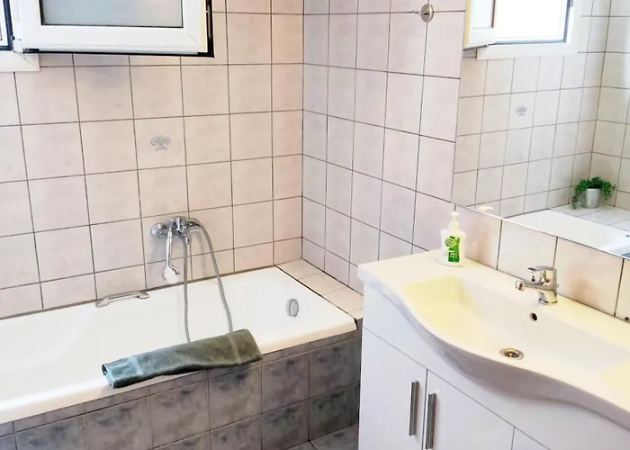 Elen Seaview Апартаменты *